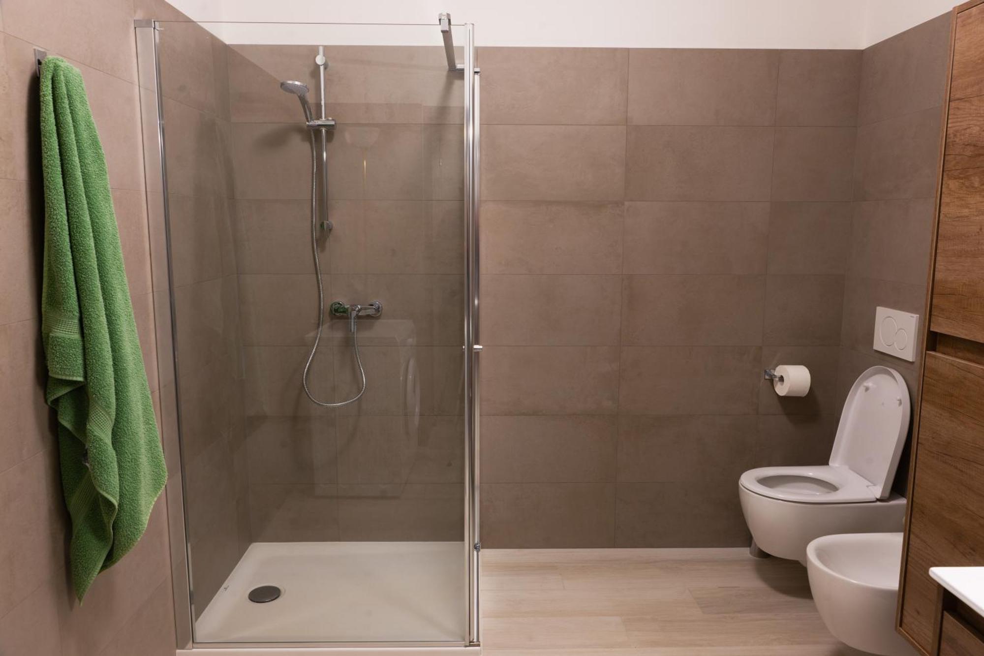 Casa Vacanza Torre بياتراموراتا المظهر الخارجي الصورة